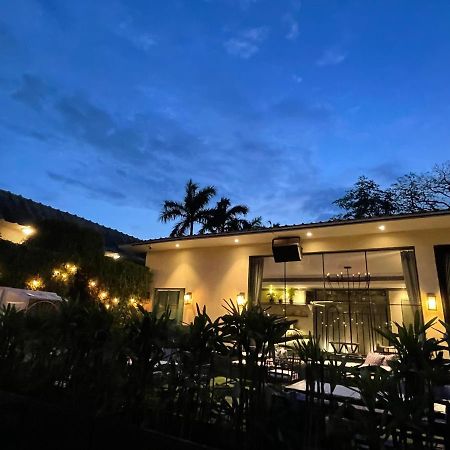 Kingston Resort Kanpur Dış mekan fotoğraf